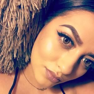 Meet your Posher, Mariana